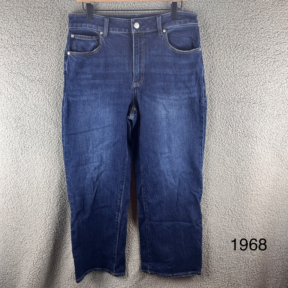 Quince Dark Blue Ankle Crop Jeans